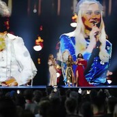 Eurovision 2024: Πίσω στο 1974 μέσω της τεχνολογίας και των ΑΒΒΑ