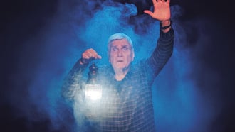 «Ο σταθμάρχης»: Ένας ψυχολογικός μονόλογος τρόμου και υπαρξιακής αγωνίας