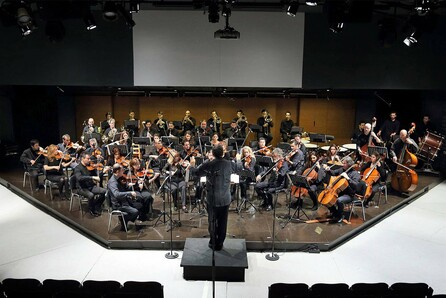 «Δάσκαλος και μαθητής»: Μια συναυλία της Φιλαρμόνιας Ορχήστρας στο Ίδρυμα Μιχάλης Κακογιάννης