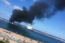 Λιβύη: Επίθεση στο λιμάνι της Τρίπολης- Οι δυνάμεις του Χάφταρ λένε ότι έπληξαν τουρκικό πλοίο