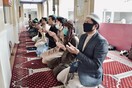 Γεμάτα τα τεμένη στο Πακιστάν - Συρρέουν μαζικά για προσευχή παρά τις οδηγίες προφύλαξης
