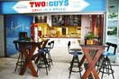 Two Guys: Φανταστικά burgers και όχι μόνο στο Μαρούσι