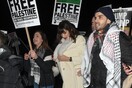 Η Bella Hadid διαδηλώνει μαζί με Παλαιστίνιους κατά της απόφασης Τραμπ για την Ιερουσαλήμ
