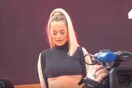 H Rita Ora ξεσπά σε δάκρυα για τον Avicii μπροστά σε χιλιάδες φανς που τίμησαν τη μνήμη του dj