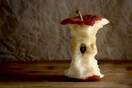 Μπορείτε να διακρίνετε τις φιγούρες στο μήλο;