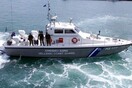 Γυάρος: Έρευνες για ακυβέρνητο σκάφος