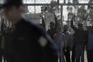 Άρσις: Ανησυχία για «αυξητική τάση» κράτησης ασυνόδευτων ανηλίκων σε αστυνομικά τμήματα