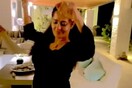 H Σάλμα Χάγιεκ χόρεψε συρτάκι και έσπασε πιάτα στην Πάρο - H ανάρτηση στο Instagram