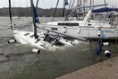 Βυθίστηκαν σκάφη από τον χτεσινό κυκλώνα (ΦΩΤΟΓΡΑΦΙΕΣ)