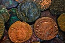 Πάτρα: Συνελήφθη 57χρονος- Κατείχε αρχαία νομίσματα, βυζαντινές σφραγίδες και ιερατικά σκέυη