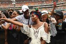 Η σούπερσταρ Μπιγίονσε και δεκάδες διάσημοι στη μεγάλη συναυλία για τον Μαντέλα