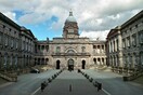 Πανεπιστήμιο Εδιμβούργου: Λίστα κατά της τρανσοφοβίας στο προσωπικό του - Οι απαγορευμένες εκφράσεις και προσεγγίσεις 