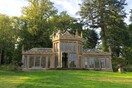 Camellia House: ένα εκκεντρικό αρχοντικό με αιωνόβιες καμέλιες ζωντανεύει ξανά
