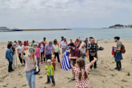 Ουκρανοί πολίτες καθάρισαν την παραλία του ΣΕΦ ως δείγμα ευγνωμοσύνης