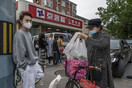 Κίνα: Πανικός στα σούπερ μάρκετ του Πεκίνου μετά τις φήμες για επικείμενο lockdown
