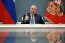Αποκάλυψη Paris Match: Σωματοφύλακας του Πούτιν συλλέγει τα ούρα και τα κόπρανά του - Τα στέλει με βαλίτσα στη Ρωσία