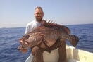 Χανιά: Ερασιτέχνες έπιασαν τεράστιο ψάρι βάρους 42 κιλών