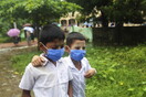 Μιανμάρ: Στρατιωτικά ελικόπτερα άνοιξαν πυρ σε σχολείο- Νεκρά έξι παιδιά