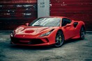 Η Ferrari θέλει να βάλει ψεύτικους θορύβους κινητήρα στα ηλεκτρικά αυτοκίνητά της