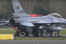 Ολλανδία: F-16 συγκρούστηκε με πουλί και έκανε αναγκαστική προσγείωση 