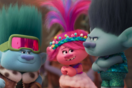 «Trolls Band Together»: Βγήκε το trailer της νέας ταινίας των «Ευχούληδων»