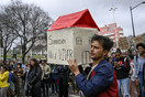 Χιλιάδες πολίτες στους δρόμους της Πορτογαλίας για τα αυξημένα ενοίκια: «Δικαίωμα ή προνόμιο;»