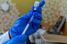 Κορωνοϊός: Ανοίγει σήμερα η πλατφόρμα για το νέο εμβόλιο -Ποιοι έχουν προτεραιότητα 