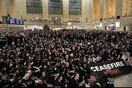 Συλλήψεις στη Νέα Υόρκη σε διαδήλωση εβραϊκού κινήματος κατά των βομβαρδισμών του Ισραήλ