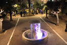Δήμος Αθηναίων: Φωταγωγήθηκε η πλατεία Αμερικής