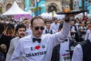 Ο αγώνας δρόμου των σερβιτόρων επιστρέφει στο Παρίσι