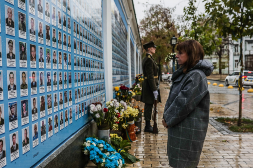 Η Κατερίνα Σακελλαροπούλου γράφει για τα όσα αντίκρισε στην εμπόλεμη Ουκρανία 