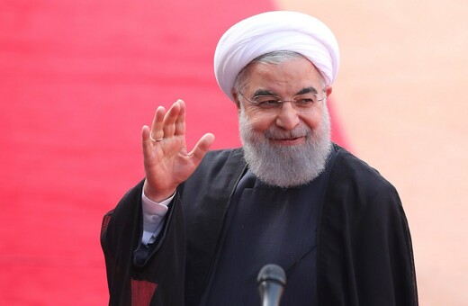 Το Ιράν απειλεί τις ΗΠΑ με «εκπλήξεις» αν υποχωρήσουν από την πυρηνική συμφωνία