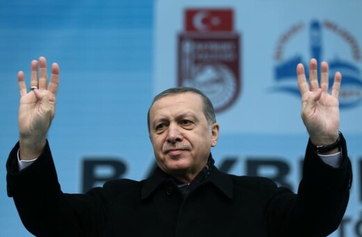 Η Τουρκία επιμένει και ζητά από την Ελλάδα να παραιτηθεί από την απόφαση του Αρείου Πάγου και να εκδώσει τους 8