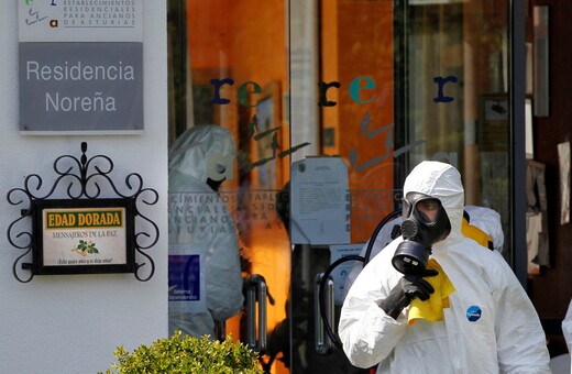 Η Ισπανία σπάει το ρεκόρ του 1 εκατ. κρουσμάτων από την αρχή της πανδημίας
