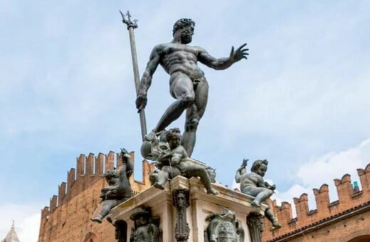 To Facebook λογόκρινε γυμνό άγαλμα του θεού Ποσειδώνα