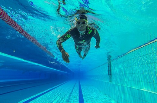 Ο Σπύρος Χρυσικόπουλος θα κολυμπήσει 140 χλμ. μέχρι το Καστελόριζο