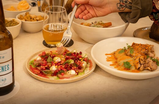 Ντύλαν: To νέο εστιατόριο της Αθήνας είναι μια μικρή μπάρα στην Αγίας Ζώνης 