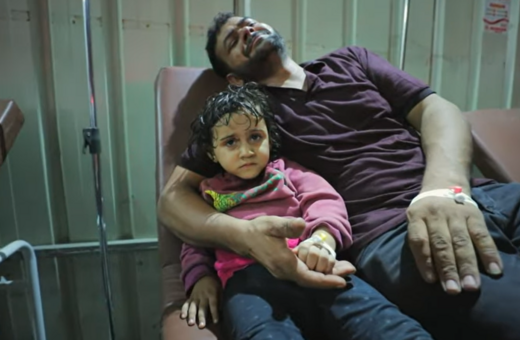 Οι ακούραστοι τραυματιοφορείς της Γάζας το θέμα του νέου ντοκιμαντέρ του BBC