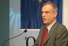 "Κόκκινο πανί" ο υπουργός Οικονομικών της Κύπρου