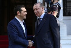 New York Times: Ο Τσίπρας είναι σε πολύ δύσκολη θέση μετά την απόφαση για το άσυλο στον Τούρκο αξιωματικό