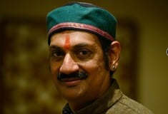 Ο πρώτος ανοιχτά ομοφυλόφιλος Ινδός πρίγκιπας ανοίγει το παλάτι του σε ευάλωτα άτομα της LGBT κοινότητας