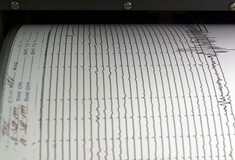 Νέα ισχυρή σεισμική δόνηση 5,7 Rίχτερ στην Κεφαλονιά