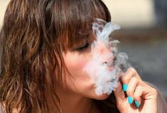 Οι Ελληνίδες είναι όχι μόνο οι πρώτες, αλλά και οι πιο βαριές καπνίστριες στην Ευρώπη