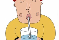 7 σημάδια που στέλνει το σώμα σας, όταν δεν πίνετε αρκετό νερό