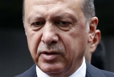 Ερντογάν για εισβολή στη Συρία: «Θα πληρώσουν ακριβά»