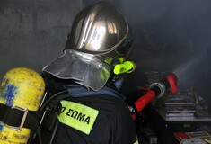 Φωτιά σε διαμέρισμα στη Λάρισα - Σε σοβαρή κατάσταση ένα παιδί