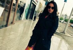 Σαουδική Αραβία: Συνελήφθη γυναίκα που δημοσίευσε φωτογραφία της χωρίς χιτζάμπ στο Twitter