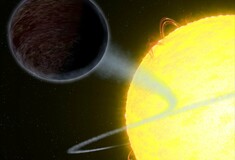 ΝΑSA: Aνακαλύφθηκε ένας θεαματικά κατάμαυρος εξωπλανήτης