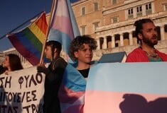 «Ναι μεν αλλά» από την ΛΟΑΤΚΙ κοινότητα για το νομοσχέδιο: Ιστορική μέρα αλλά δεν καλύπτει όλες τις κατηγορίες