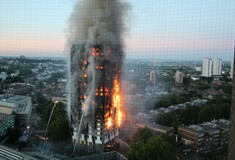 Στους 12 αυξήθηκε ο αριθμός των νεκρών από τη φωτιά στον ουρανοξύστη του Λονδίνου